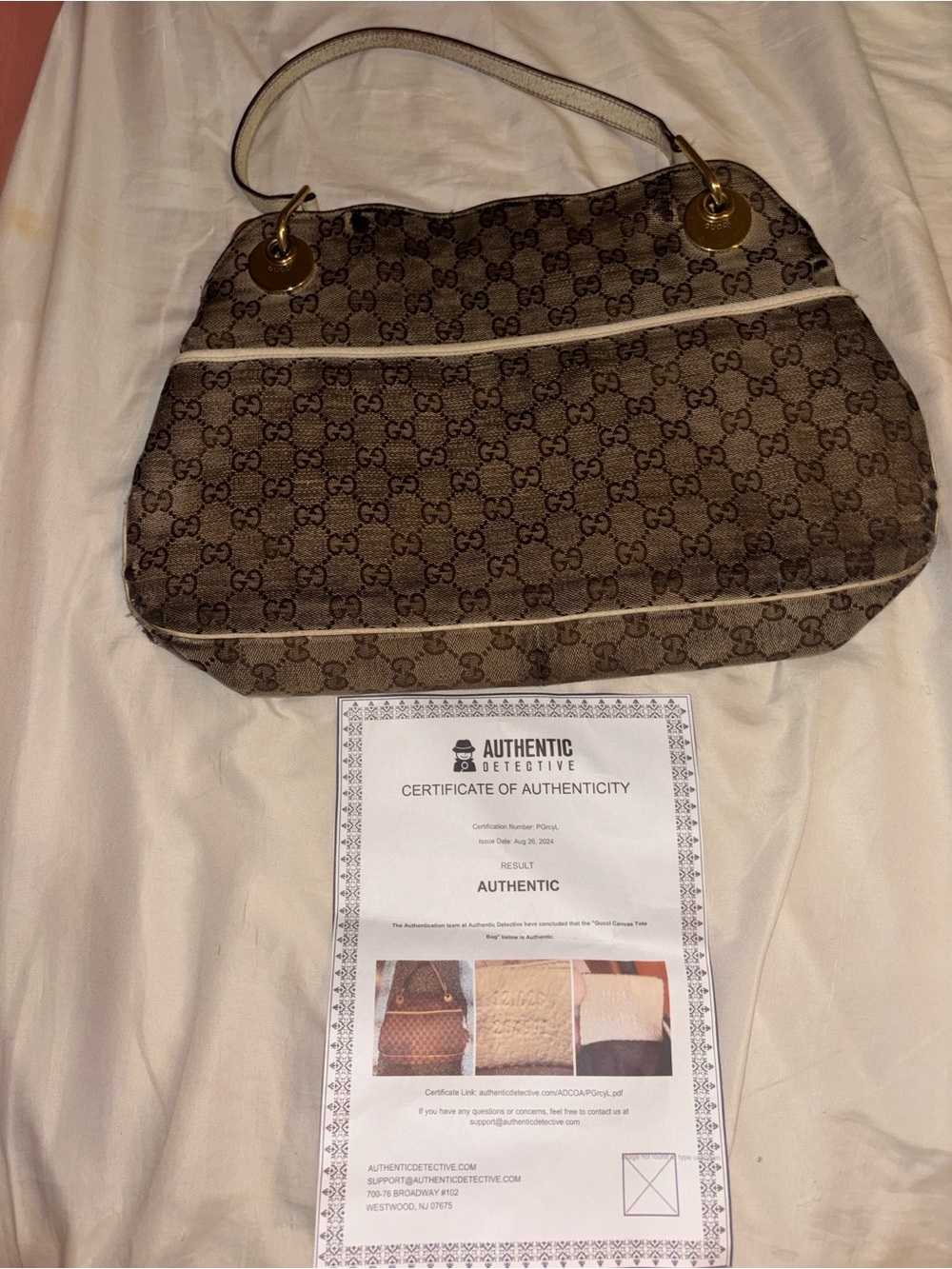 Vintage Gucci Canvas Leather Logo Shoulder Bag Purse Gold Accent Lined Authentic